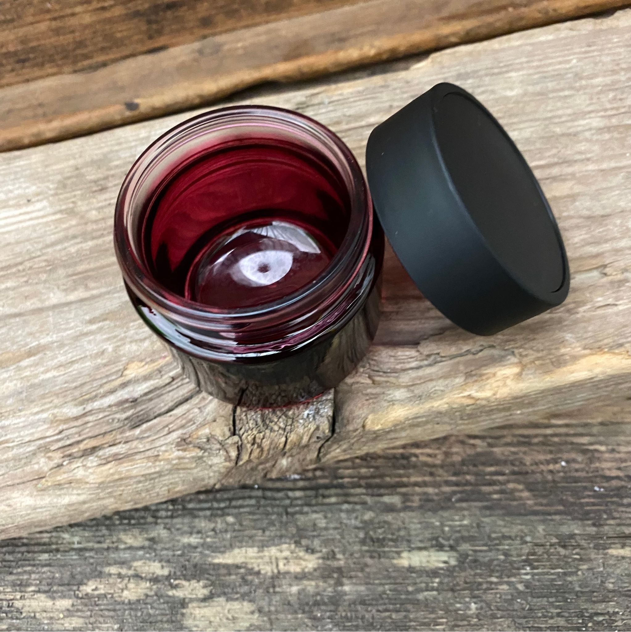 Glastiegel Elegance rot 50 ml, Deckel schwarz matt - SONDEREDITION!