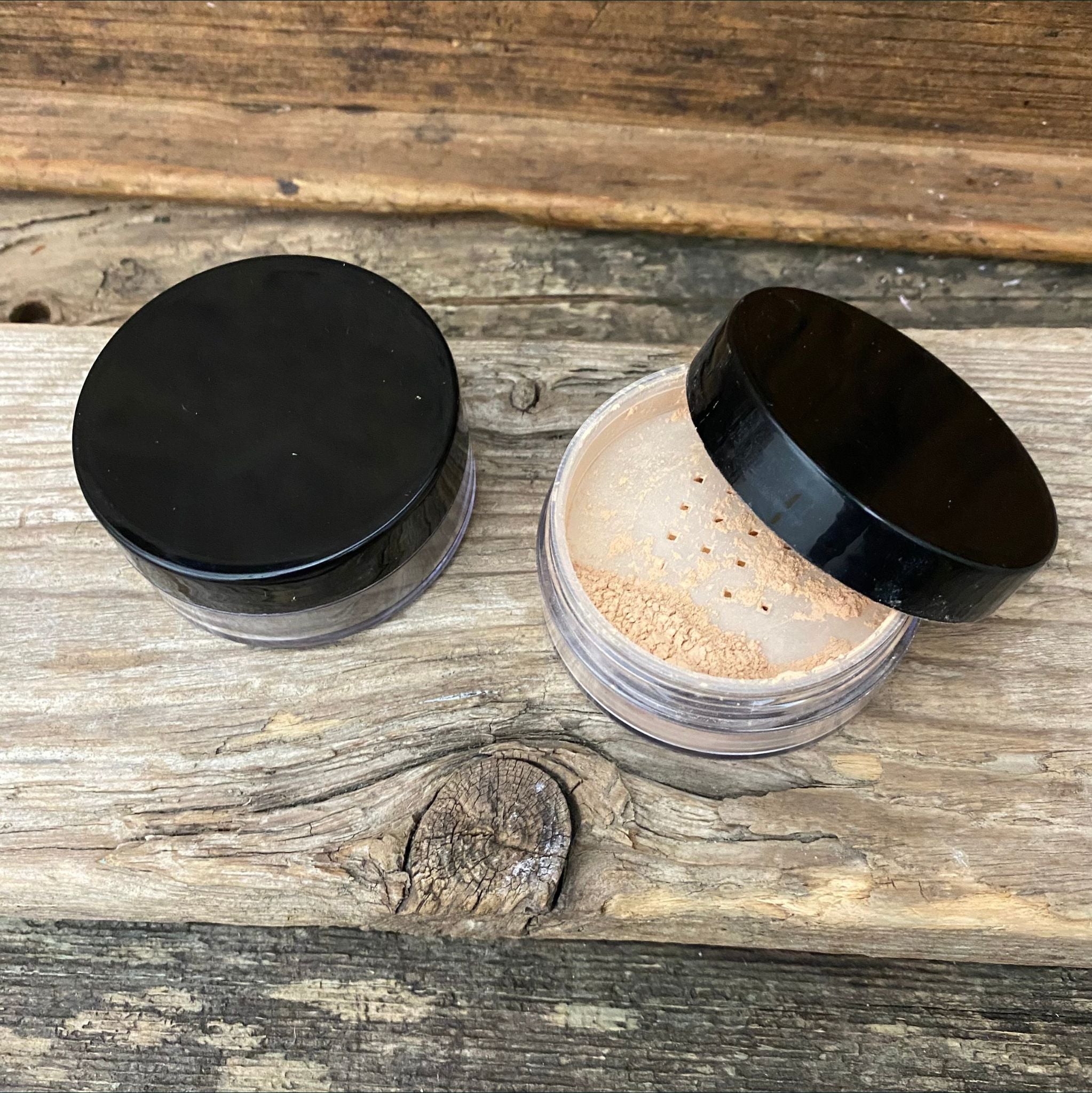 Make-Up Tin Ø 64,3 mm